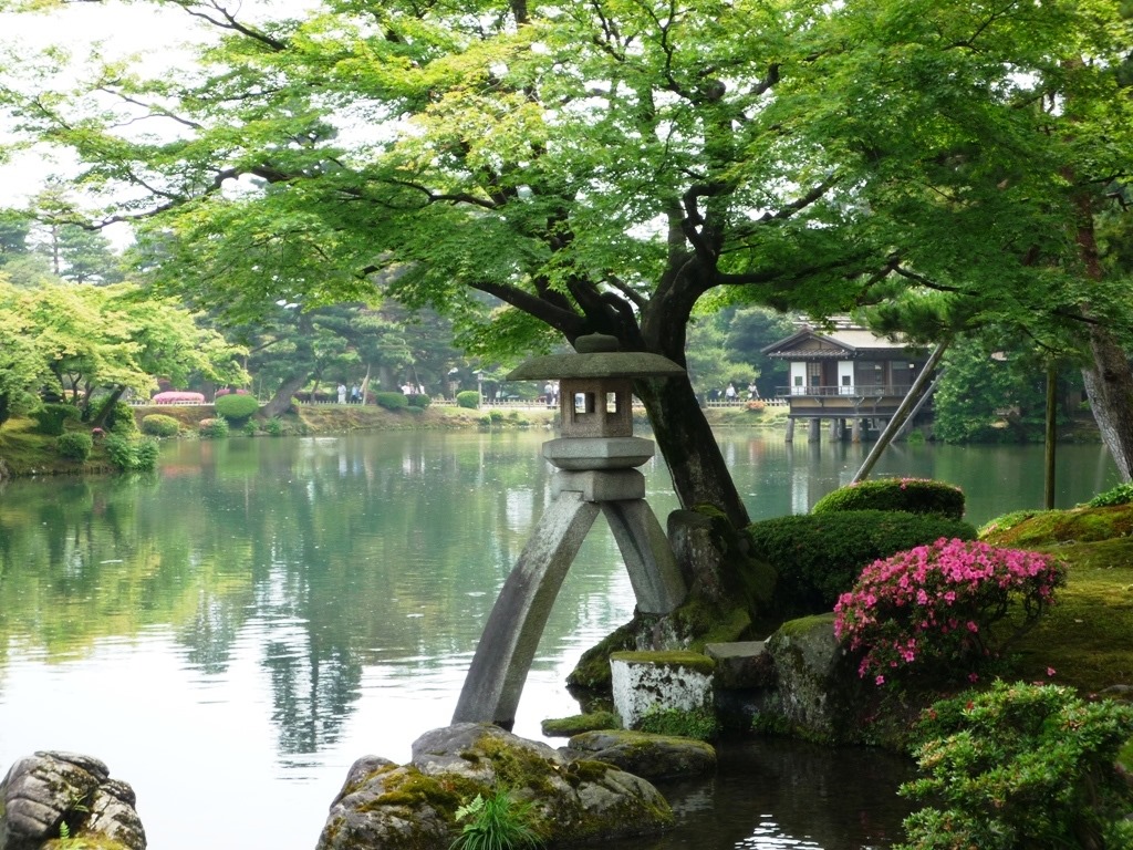 兼六園と金沢城とサイフォン (吉村外喜雄のなんだかんだ)